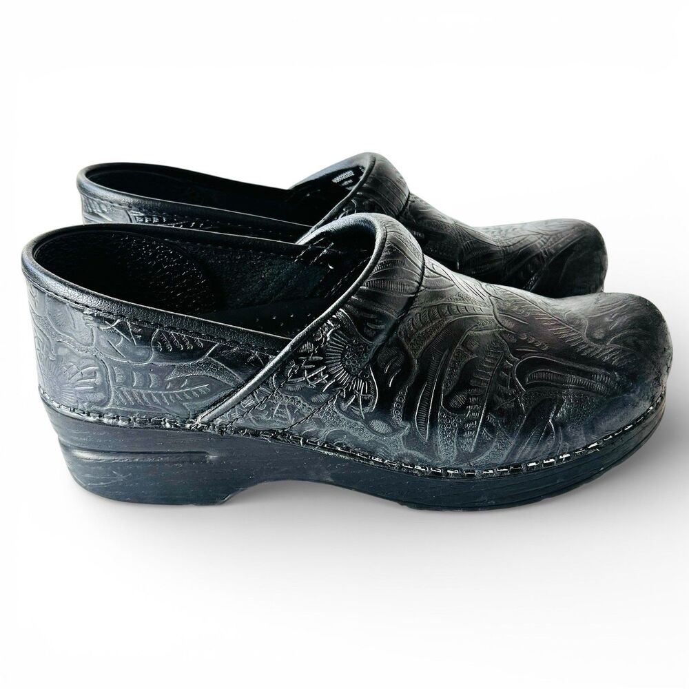 Dansko Professional Tooled Leather Clogs Shoes Black Women's Size US 7.5/8 EU 38